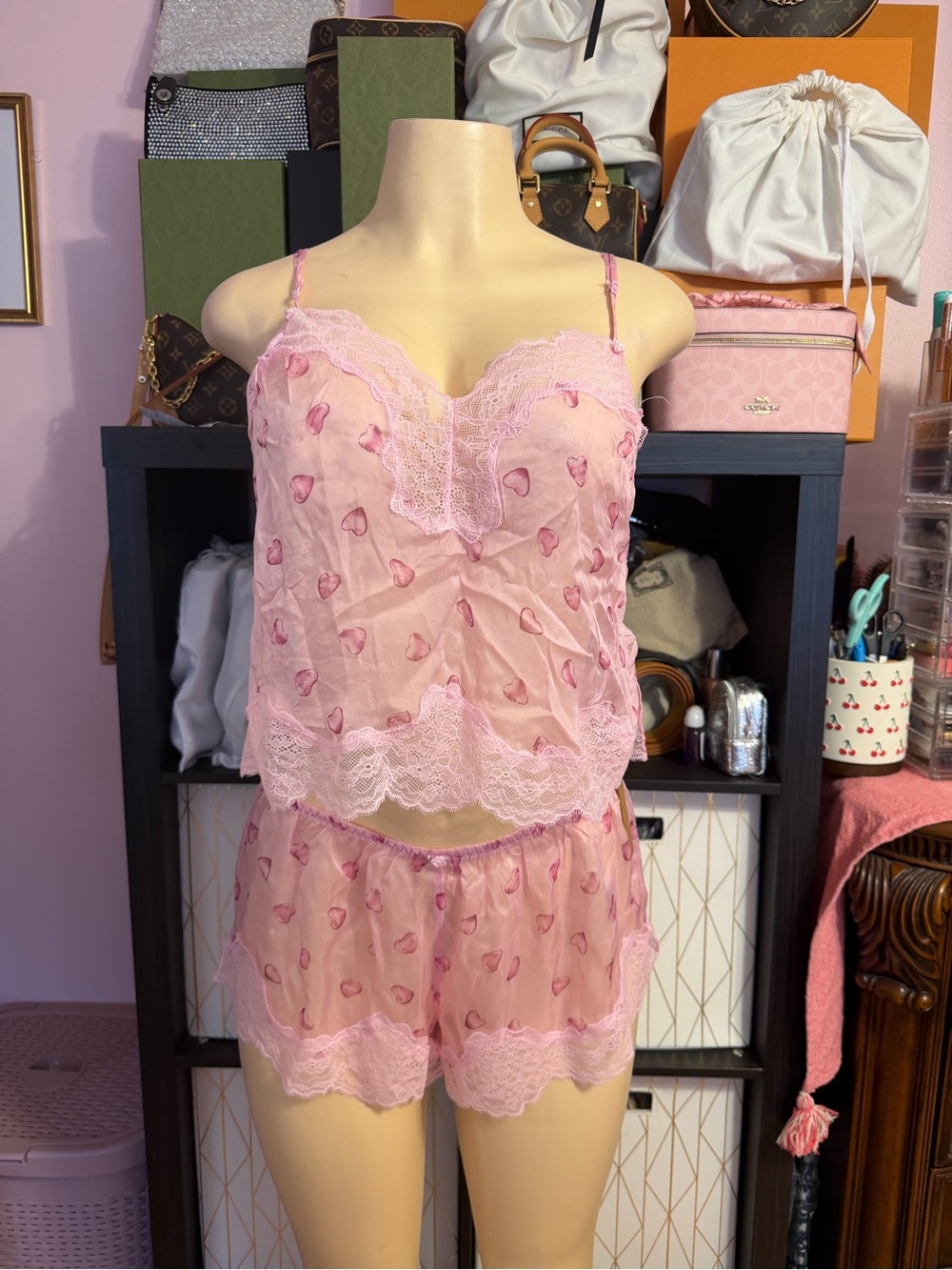 SKIMS romance Pink Heart Lace Cami & Short Sleep Set